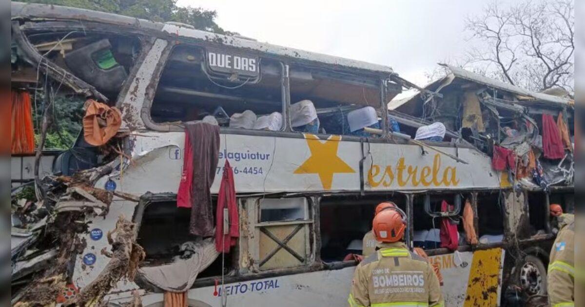 sobe-para-dez-o-numero-de-pessoas-mortas-em-tombamento-de-onibus-no-rj
