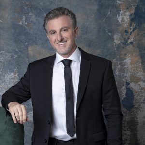 luciano-huck-reforca-sigilo-para-estreia-da-‘danca-dos-famosos’