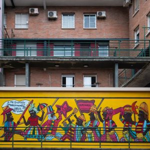 mediomundo-a-traves-de-cinco-generaciones-de-la-familia-silva:-historia-y-presente-de-un-exconventillo-que-hace-“culto-al-candombe”
