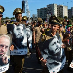 los-entramados-militares-en-la-economia-de-cuba-y-venezuela:-por-que-desarmarlos-es-clave-para-un-cambio-politico