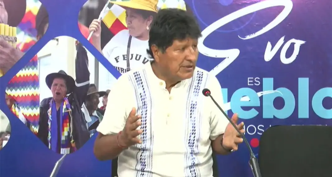 evo-critica-a-jp-por-anunciar-libre-importacion-de-carburantes