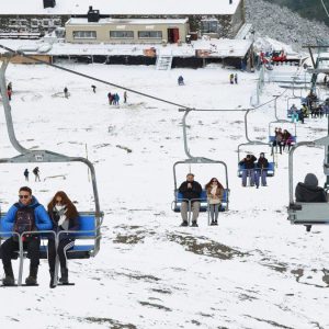 fin-de-semana-largo:-viajaron-mas-turistas,-pero-cayo-el-gasto-real