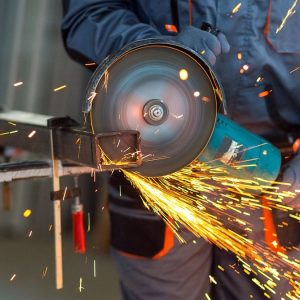 “extrema-fragilidad”:-la-industria-lidera-la-perdida-de-empleo-formal-y-crece-la-alerta-por-el-cierre-de-empresas