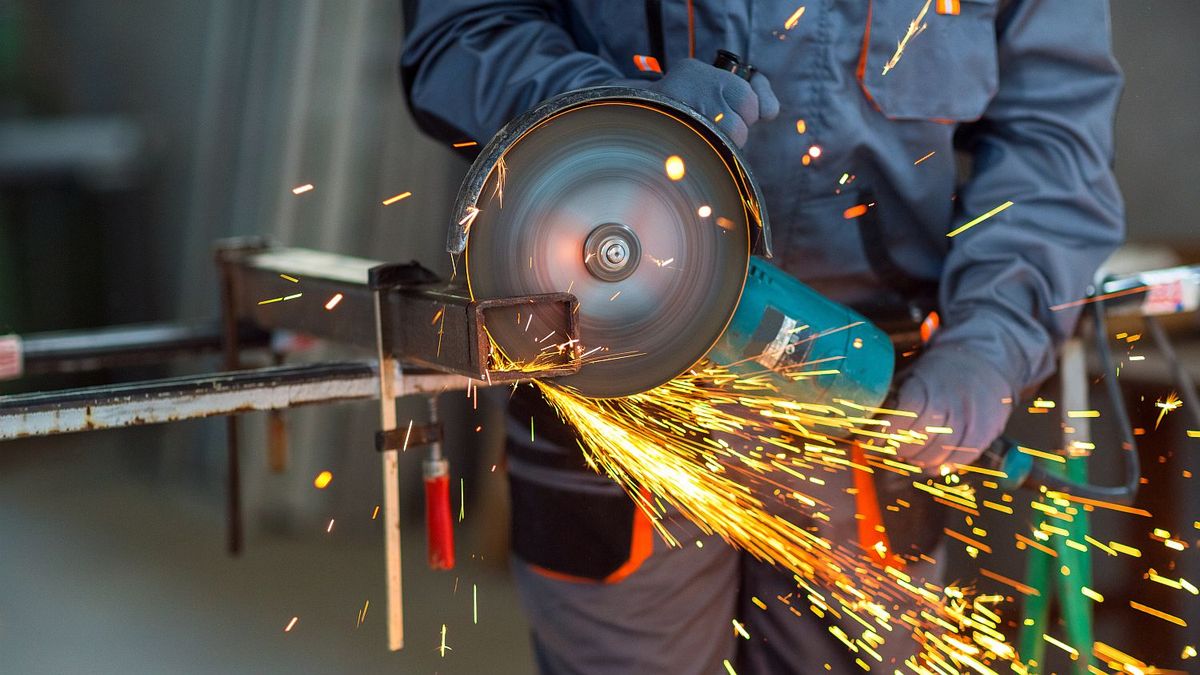 “extrema-fragilidad”:-la-industria-lidera-la-perdida-de-empleo-formal-y-crece-la-alerta-por-el-cierre-de-empresas
