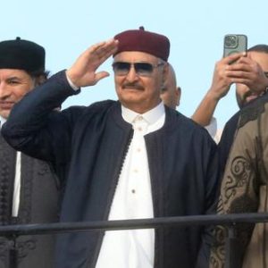 en-libye,-lautorite-du-marechal-haftar-ecornee-par-la-rivalite-entre-ses-fils