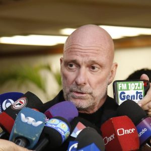 cipriani-dijo-que-evalua-cambiar-la-empresa-constructora-del-proyecto-en-san-rafael:-“hay-muchas-empresas-uruguayas-que-pueden-tomar-la-tarea”