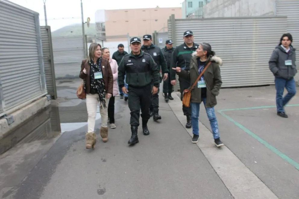 core-busca-impulsar-una-cartera-de-proyectos-junto-a-gendarmeria