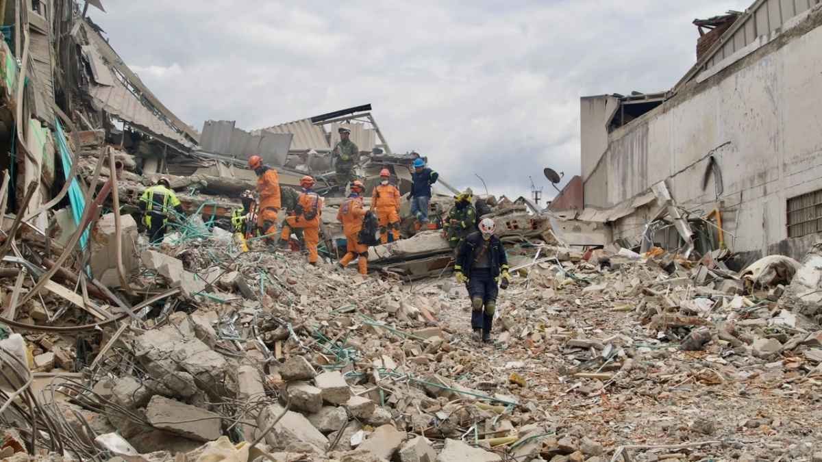 lo-que-viene-tras-la-primera-semana-del-peor-terremoto-del-siglo:-retos-en-infraestructura,-salud,-educacion-y-empleo