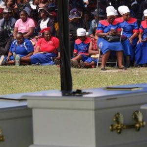 zimbabwe:-le-bilan-du-naufrage-dun-ferry-sur-le-lac-kariba-salourdit-encore,-passant-a-92morts