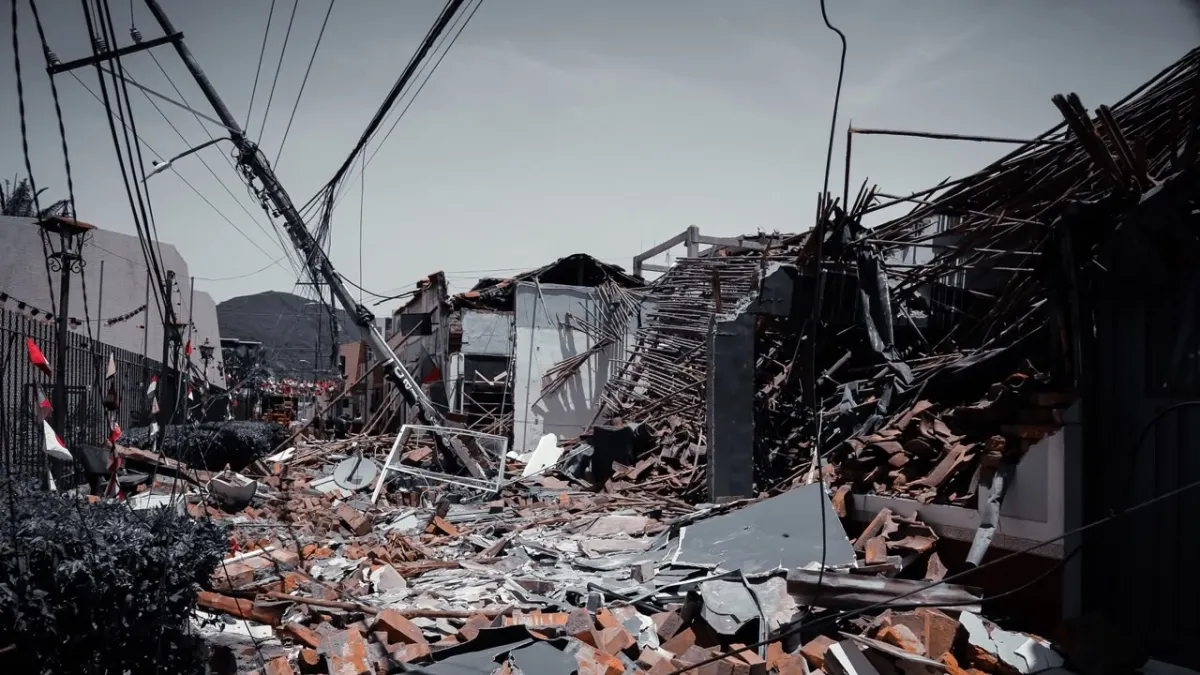 roldanillo-tras-el-sismo:-su-centro-historico-y-su-actividad-comercial-sufren-perdidas-devastadoras