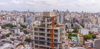 El costo de la construcción subió 2,1% en julio y en 2026 acumuló un alza de casi 20% el-costo-de-la-construccion-subio-2,1%-en-julio-y-en-2026-acumulo-un-alza-de-casi-20%