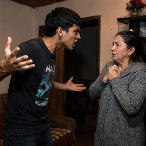 ojao-a-su-mama-por-no-encontrar-para-su-cena