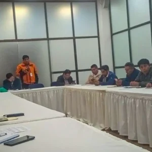 diputados-y-alcaldes-coordinan-proyectos-viales-y-telefonia