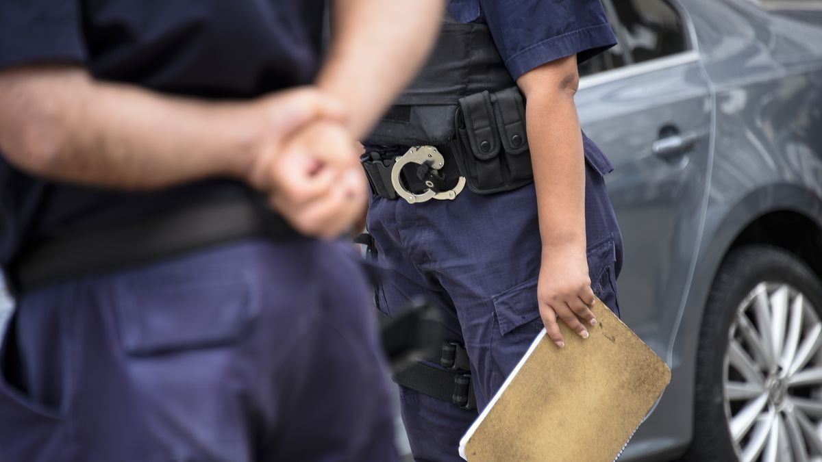 “ley-del-herido”-y-policias-que-quedan-sin-trabajo-ni-jubilacion:-los-planteos-de-sindicato-policial-al-ministro-negro