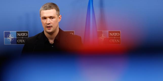 en-direct,-guerre-en-ukraine:-mykhailo-fedorov,-le-populaire-ex-ministre-de-la-defense-ecarte-par-volodymyr-zelensky,-demande-douvrir-la-voie-a-des-elections