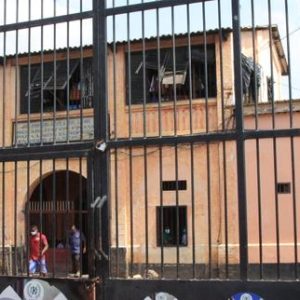 deux-francais-arretes-et-detenus-au-togo-depuis-le-27juillet,-selon-le-quai-dorsay