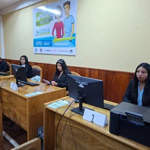 facilidad-de-tramites-y-asesoramiento-tributario-en-dos-zonas-estrategicas-de-santa-cruz