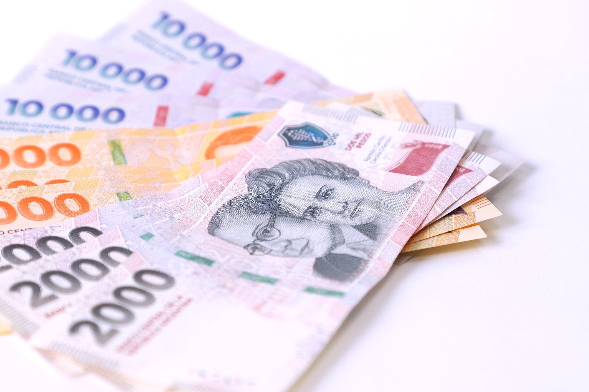 wages,-one-of-the-main-victims-of-mileis-economic-plan