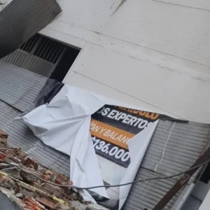 panico-por-desplome-de-techo-y-muro-en-el-barrio-granada,-en-el-norte-de-cali:-la-cifra-de-muertos-por-el-terremoto-ya-asciende-a-143-en-la-ciudad