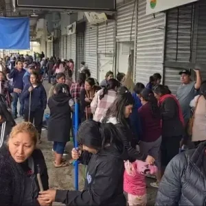 feria-barrio-lindo-retoma-sus-ventas-tras-incendio