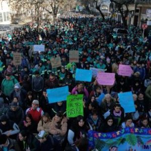 cartoneros,-cooperatives-protest-plans-to-overhaul-buenos-aires-recycling