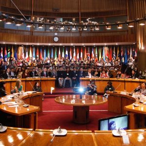 la-cepal-proyecta-crecimiento-del-2,2%-para-la-region-en-2026-y-advierte-por-la-informalidad
