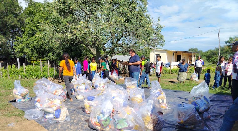 la-sen-oraha-ayudomi-a-familias-del-chaco