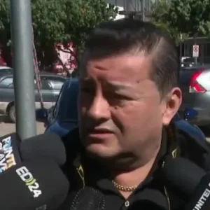 jhonny-fernandez-se-presenta-a-declarar-por-presunta-manipulacion-informatica