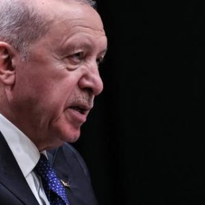 la-turquie-emet-un-mandat-darret-international-contre-benyamin-netanyahou,-qui-repond-en-traitant-recep-tayyip-erdogan-de-dictateur-antisemite