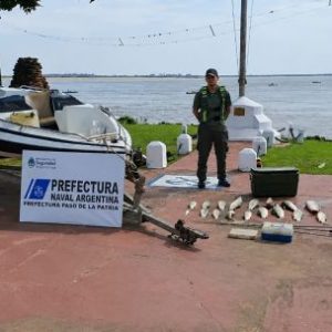 corrientes:-atraparon-a-pescadores-paraguayos-depredando-en-una-reserva-natural