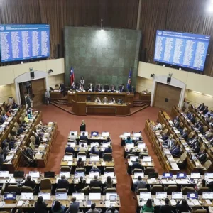 reforma-de-seguridad-de-kast-abre-fuerte-debate-politico
