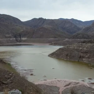 embalse-puclaro-llegaria-a-su-capacidad-operativa-este-verano:-analisis-apunta-a-diciembre