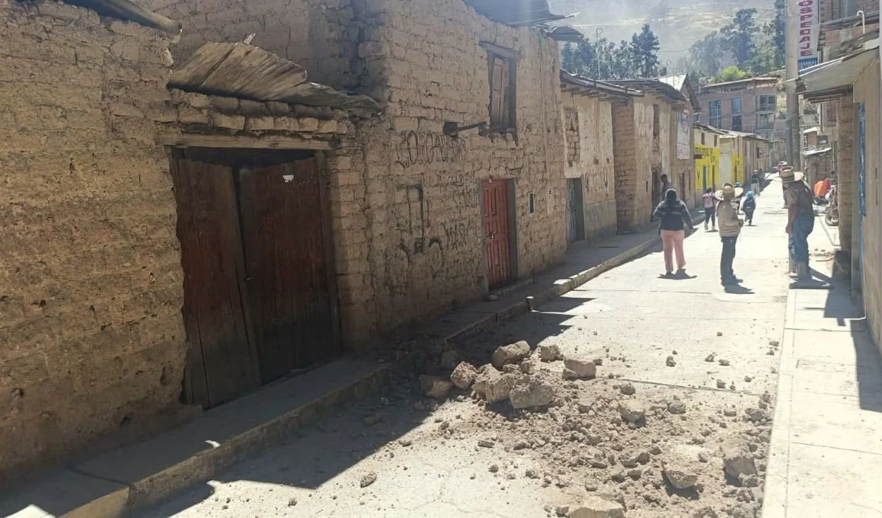 sismo-de-magnitud-7,2-en-ayacucho-dejo-498-afectados-y-83-viviendas-danadas-en-coracora