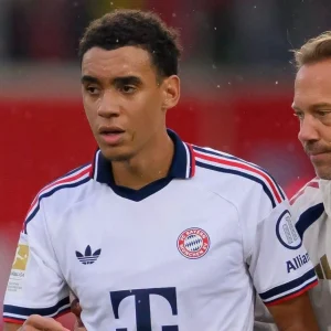 el-bayern-respalda-a-musiala-ante-su-problema-epileptico