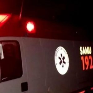 colisao-entre-carro-e-moto-deixa-duas-mulheres-feridas-em-cruzamento-de-arapongas