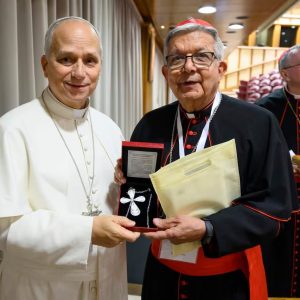 papa-leon-xiv-otorgo-prorroga-al-cardenal-martinez