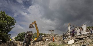 Escombros del terremoto serán utilizados en reconstrucción de La Guaira escombros-del-terremoto-seran-utilizados-en-reconstruccion-de-la-guaira