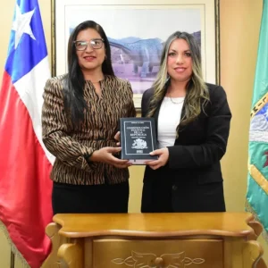 marcela-honores-asume-como-nueva-jueza-de-policia-local-de-rio-hurtado