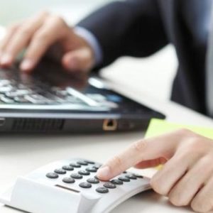 la-clase-media-bajo-presion:-casi-la-mitad-de-ese-segmento-tiene-dificultades-para-llegar-a-fin-de-mes
