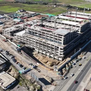 hospitales-de-la-serena-y-coquimbo-superan-el-24%-y-35%-de-avance