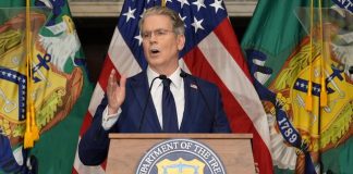 Les Etats-Unis annoncent de nouvelles sanctions pour couper toutes les ressources économiques de lIran les-etats-unis-annoncent-de-nouvelles-sanctions-pour-couper-toutes-les-ressources-economiques-de-liran