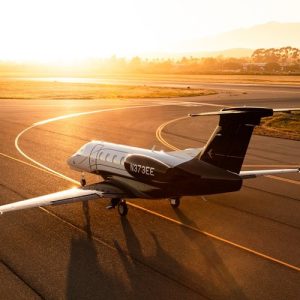 novo-embraer-phenom-300ev-recebe-tripla-certificacao