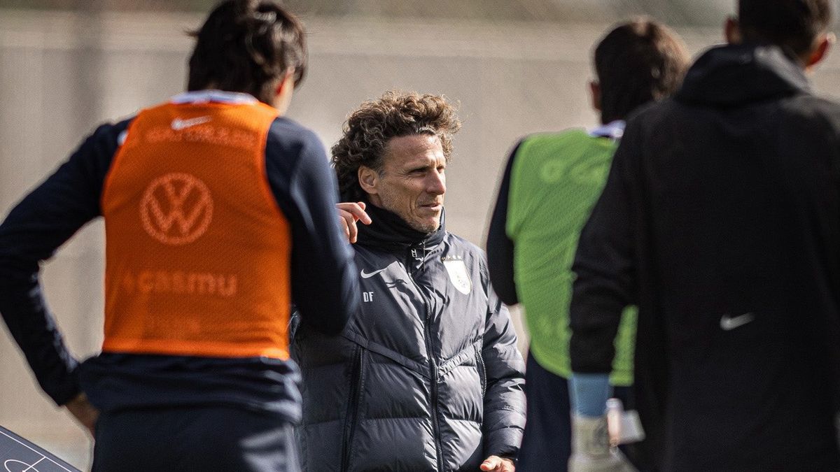 diego-forlan-suma-rodaje:-la-seleccion-uruguaya-ya-tiene-un-tercer-rival-en-la-fecha-fifa-de-setiembre-octubre-tras-visitar-japon-y-corea-del-sur