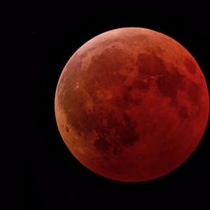 “luna-de-sangre”-|-eclipse-lunar-de-agosto-2026-en-vivo:-a-que-se-podra-ver-desde-uruguay