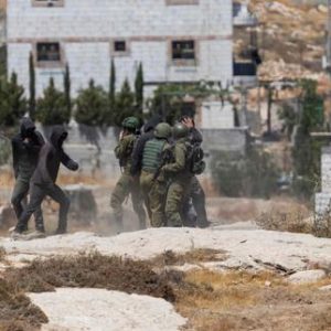 cisjordanie-occupee:-des-journalistes-de-lagence-france-presse-attaques-par-des-colons-israeliens