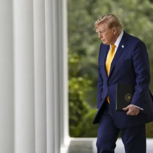 guerra-con-iran-sin-fin-claro-erosiona-credibilidad-de-trump
