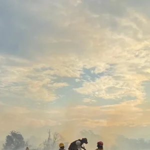 antioquia-envio-a-sus-equipos-mas-especializados-para-apoyar-la-emergencia-causada-por-los-incendios-en-tolima