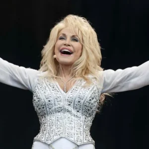 dolly-parton-fallece-a-los-79-anos-tras-una-batalla-contra-el-cancer