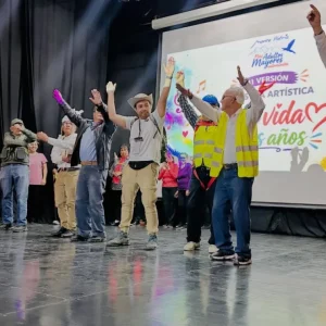 mas-ama-monte-patria-realizo-muestra-artistica-con-gran-convocatoria-ciudadana