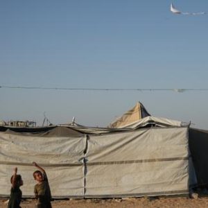 a-gaza,-les-enfants-doivent-ranger-leurs-cerfs-volants-apres-des-menaces-israeliennes